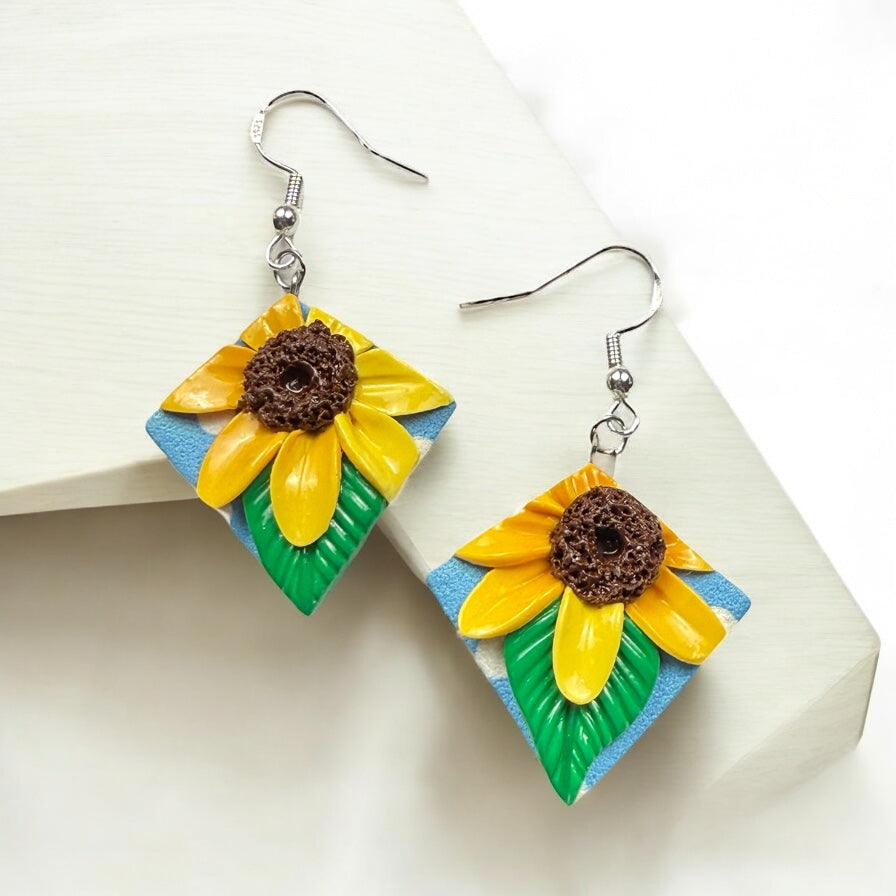 Simple Sunflower Kite Earrings