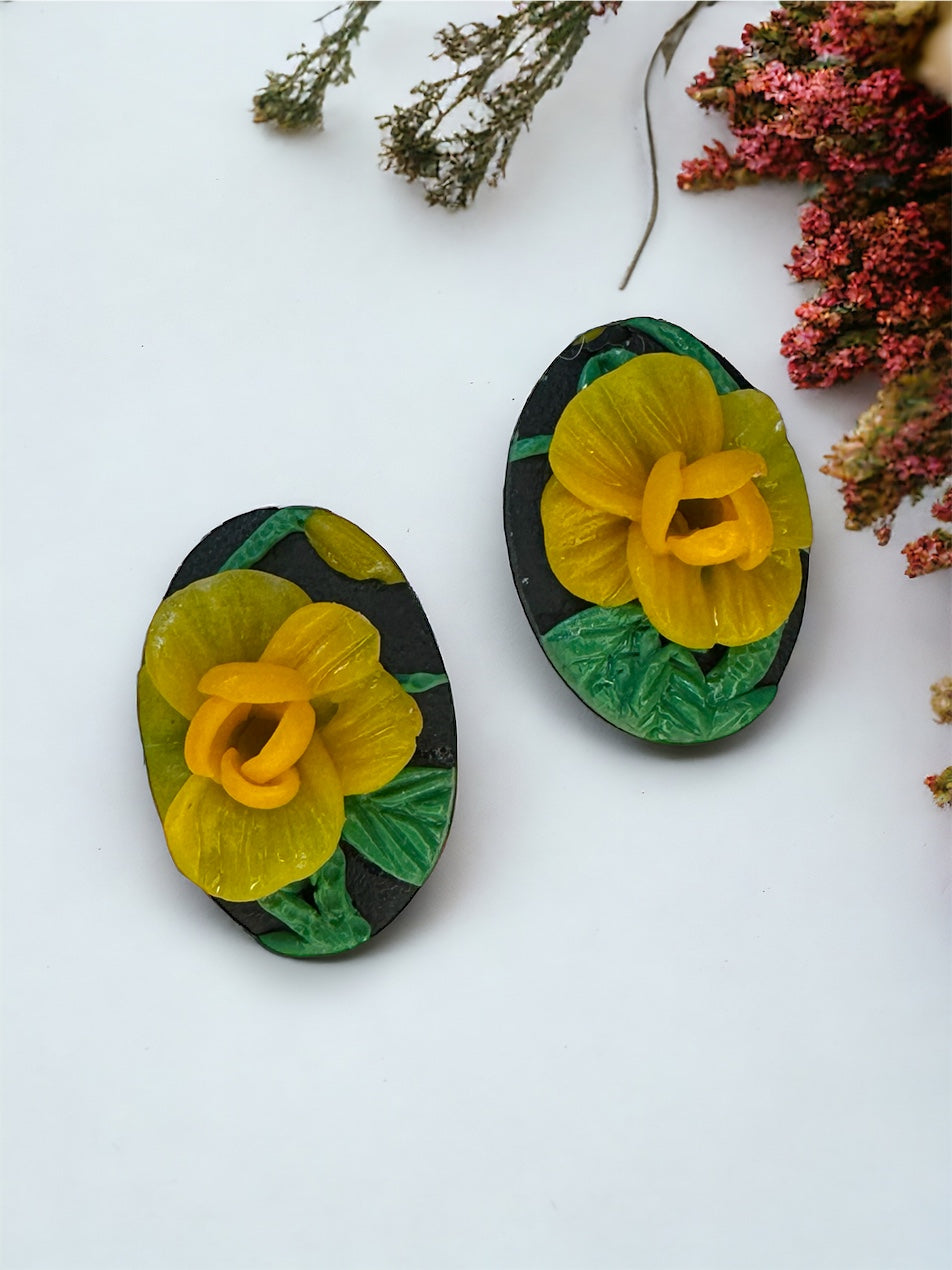 Floral Titanium Stud Earrings