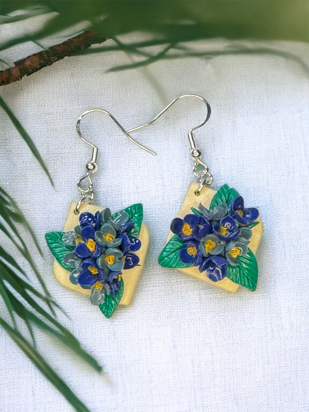 Floral cluster Earrings